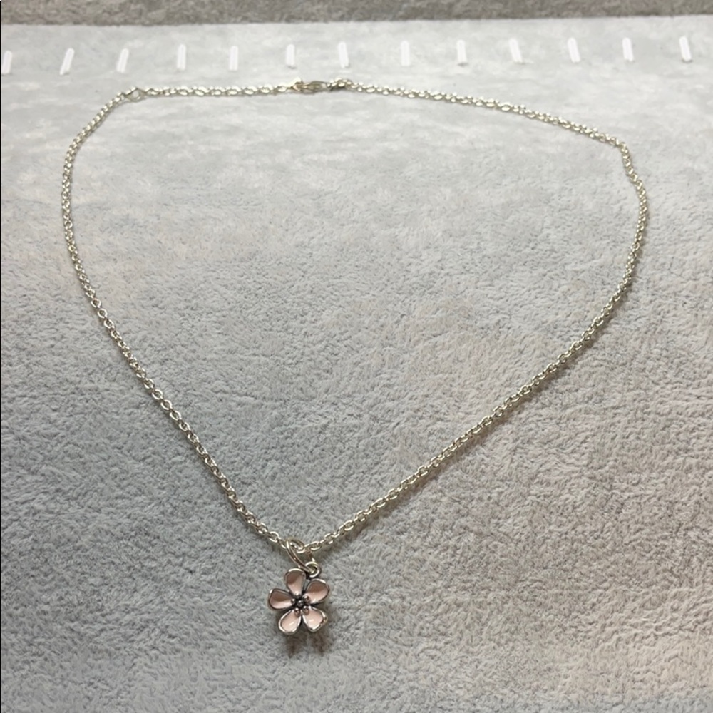 Pink flower sliver necklace